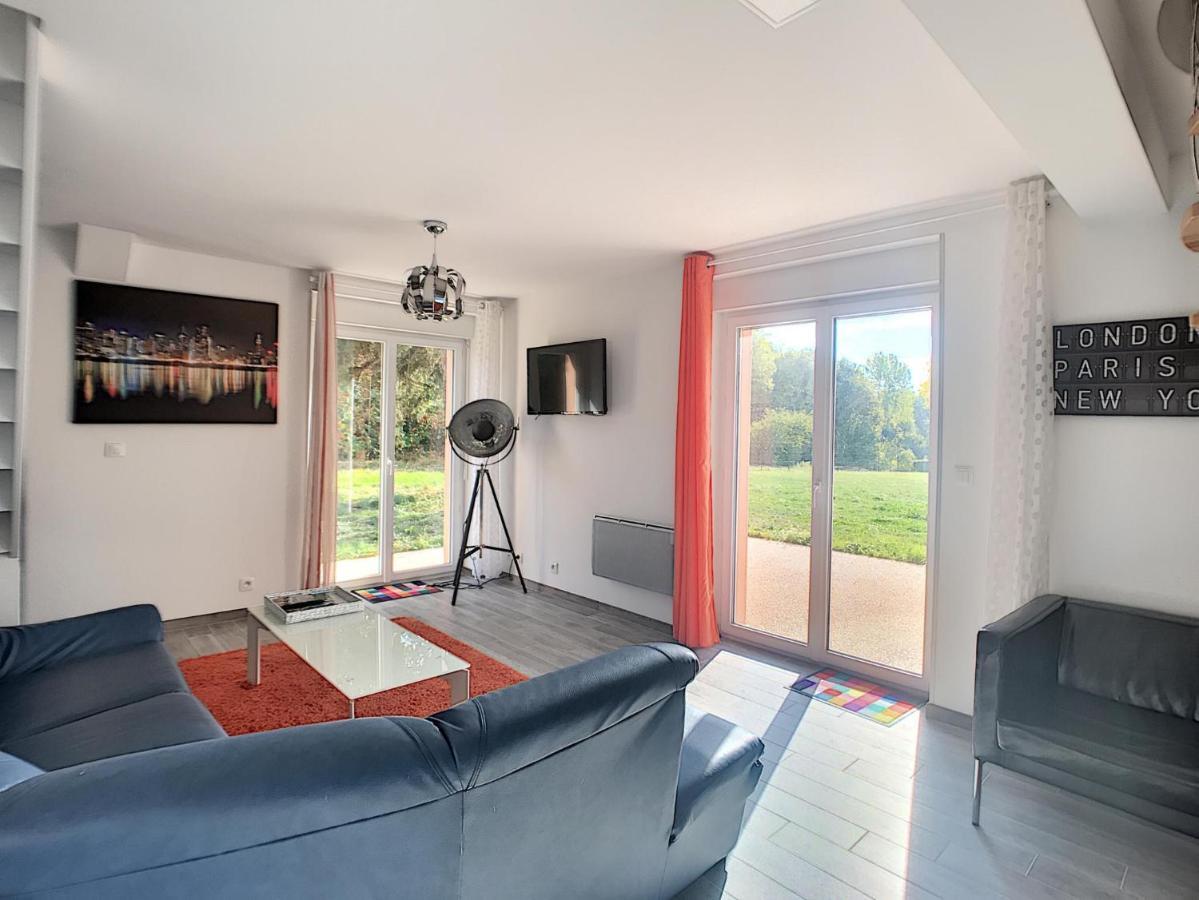 Villa * Maison aux portes de Troyes en Champagne * à Sainte-Maure Extérieur photo